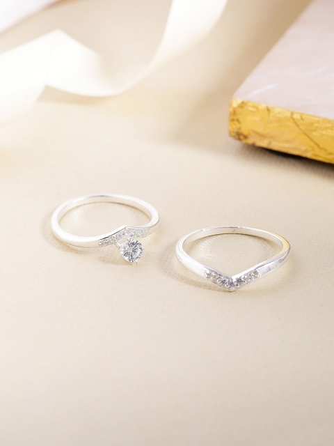

Hiara Jewels Silver-Plated White CZ-Studded Finger Ring
