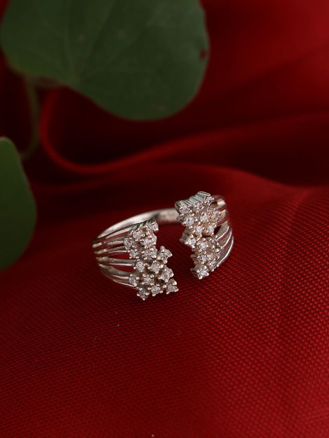 

Hiara Jewels Silver-Plated & White Cubic Zirconia Studded Finger Ring