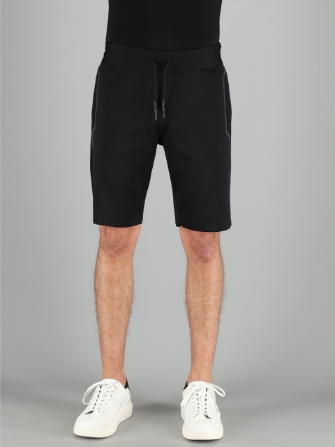 

FREESOUL Men Black Solid Shorts