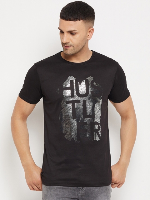 

Parcel Yard Men Black Printed Cotton T-shirt