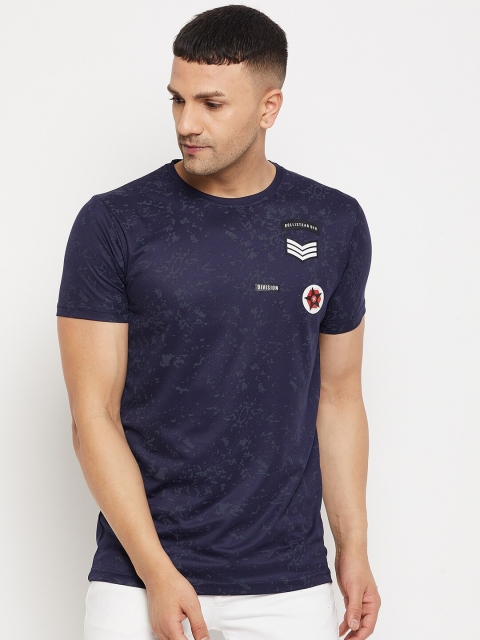 

Parcel Yard Men Navy Blue T-shirt