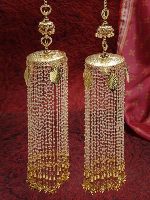 

PANASH Set Of 2 Gold-Toned & Leaf Shaped Beaded Bridal Layered Kaleeras