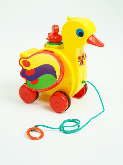 

UNITED AGENCIES Kids Yellow & Red Sweet Duck Pull Along Toys