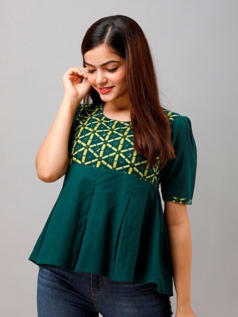 

KALINI Green Geometric Gathered Top