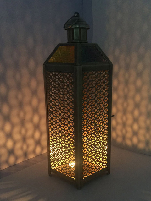 

MARKET99 Gold-Toned Lantern Candle Holders