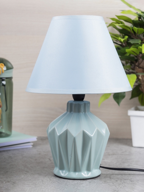 

MARKET99 Turquoise Blue Solid Triangle Ceramic Table Lamp