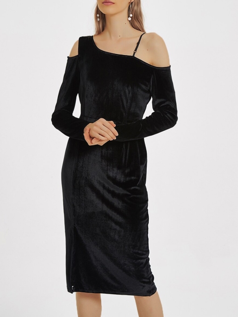 

URBANIC Black Velvet Cold Shoulder Sheath Midi Dress