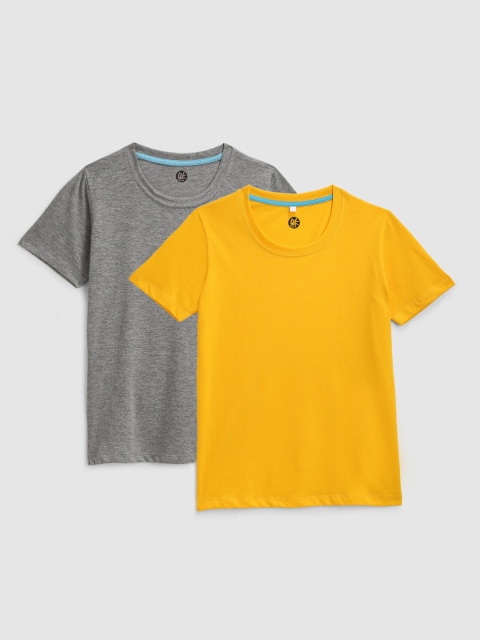 

YK Boys Grey & Yellow Set Of 2 Cotton T-shirt