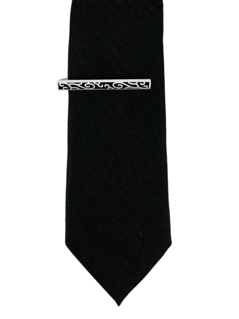 

The Tie Hub Men Black & Silver-Toned Tatoo Brass Tie Pin Brooch