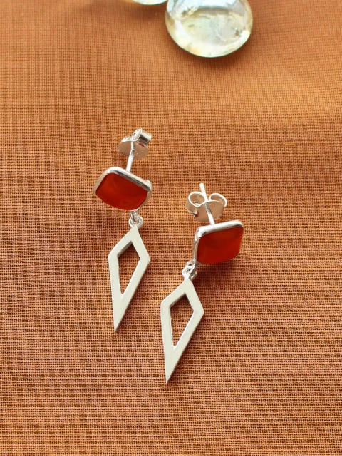 

ERILINE JEWELRY Silver-Toned Contemporary Drop Earrings