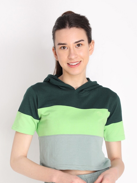 

Chkokko Women Green Colourblocked Top