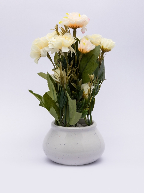 

MARKET99 Peach-Toned & Green Rose Arrangement Handi Pot