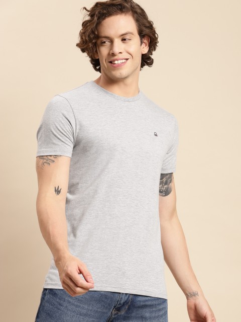 

United Colors of Benetton Men Grey Melange Solid T-shirt