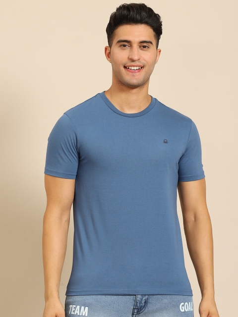 

United Colors of Benetton Men Grey & Navy Blue Pure Cotton Brand Logo V-Neck T-shirt