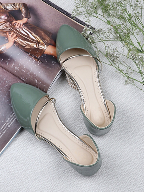 

THE WHITE POLE Women Green Textured Leather Ethnic Ballerinas Flats