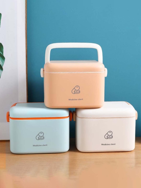 

MARKET99 White Plastic Medicine Box