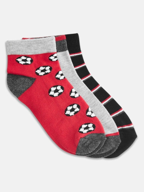 

Pantaloons Junior Boys Pack Of 3 Assorted Ankle-Length Socks