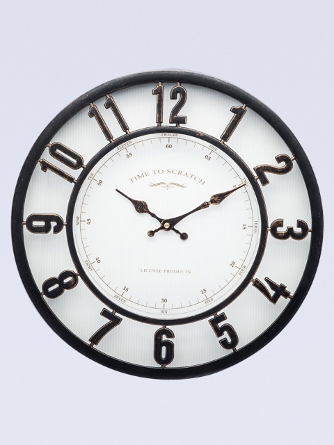 

MARKET99 Gold-Toned Textured Traditional Wall Clock