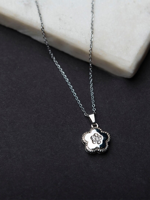 

Jewelz Silver-Toned Silver-Plated Chain