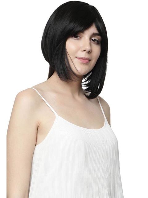 

thrift bazaar Women Black Short Hair Wig with Bangs