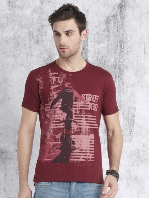 

Roadster Men Maroon Printed Round Neck T-shirt