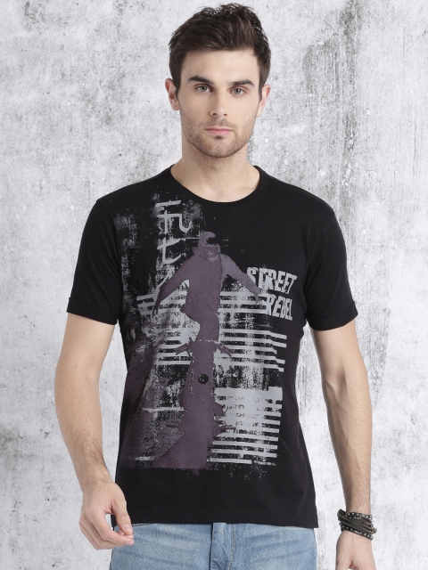 

Roadster Men Black Printed Round Neck T-shirt