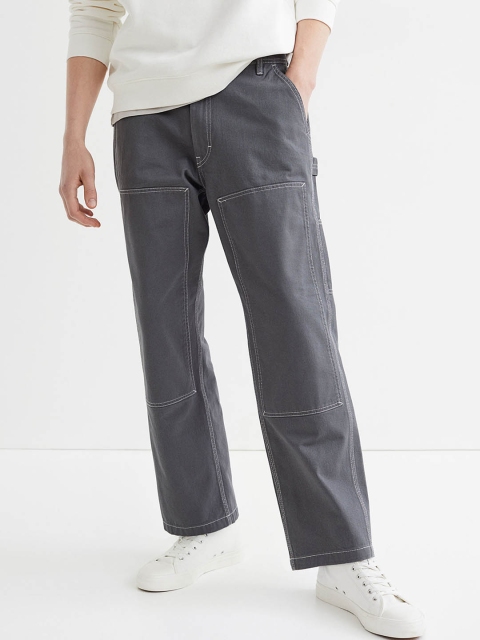 

H&M Men Grey Solid Relaxed Fit Pure Cotton Twill Trousers