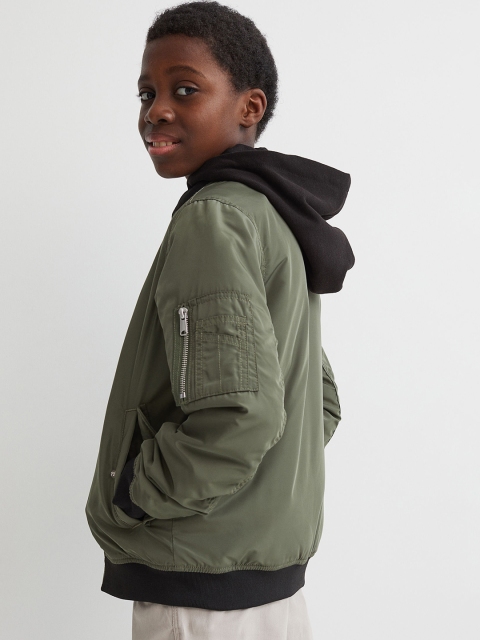 

H&M Boys Green Solid Hooded Bomber Jacket