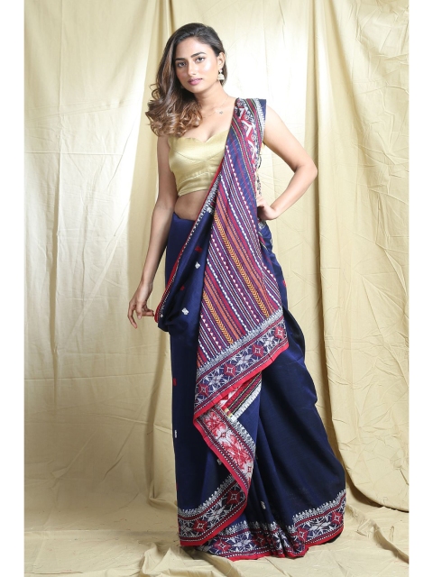 

Arhi Blue & White Woven Design Pure Cotton Saree