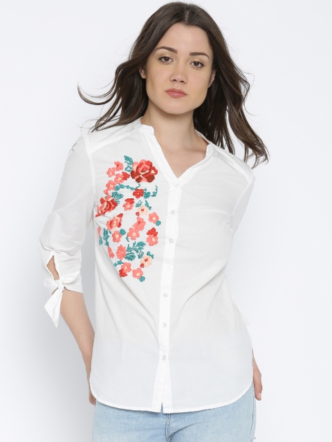 

Vero Moda Women White Solid Casual Shirt