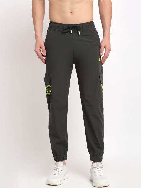 

Gallus Men Olive-Green Solid Training Cargo Joggers