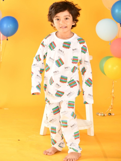 

Anthrilo Boys White & Green Printed Pure Cotton Night suit