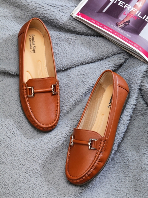 

LONDON STEPS Women Tan Brown Solid Loafers