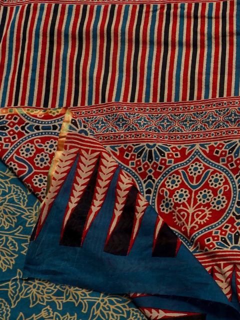

Unnati Silks Red & Blue Block Printed Pure Cotton Saree