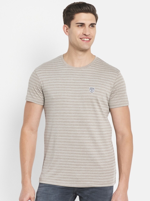 

Octave Men White Striped T-shirt