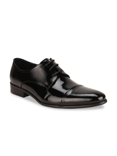 

Regal Men Black Textured Leather Formal Derbys