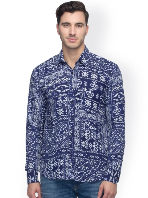 

Oxolloxo Men Blue Comfort Fit Printed Casual Shirt