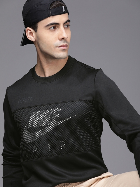 

Nike Men Black Brand Logo Printed T-shirt