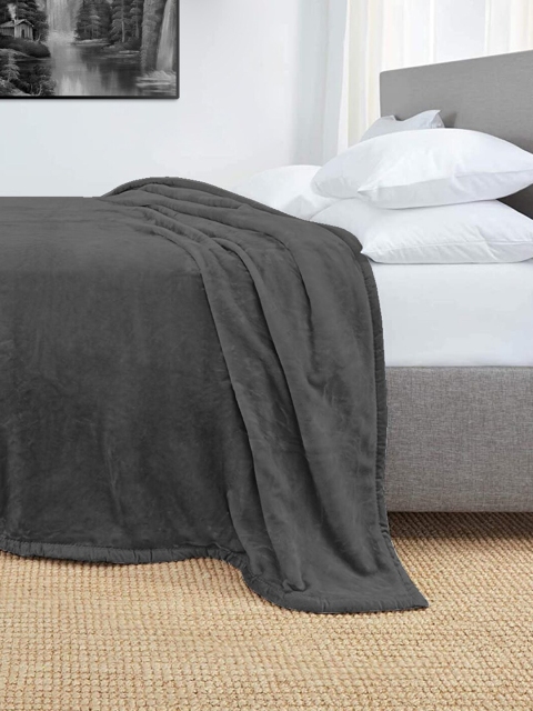 

Divine Casa Grey Mild Winter 120 GSM Single Bed Dohar