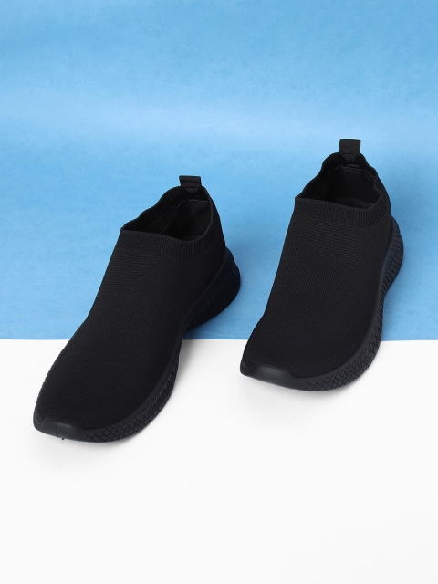 

Forca Men Black Solid Slip-On Sneakers