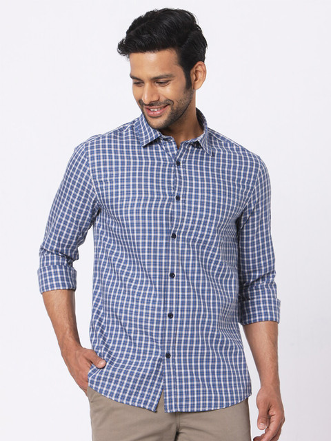 

MERCHANT MARINE Men Blue Classic Slim Fit Checked Casual Shirt