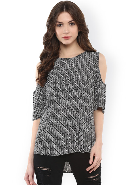 

Harpa Black Printed High-Low Top