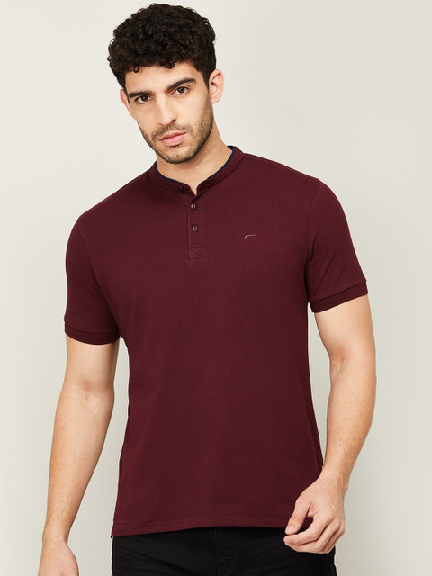

Fame Forever by Lifestyle Men Burgundy Solid Mandarin Collar Cotton T-shirt
