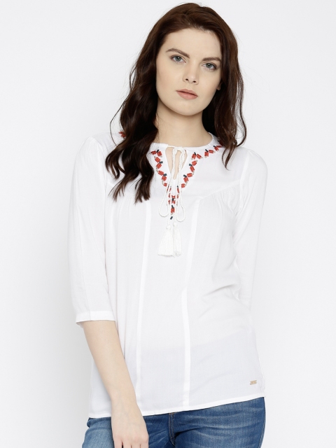 

Park Avenue Women White Solid Regular Top