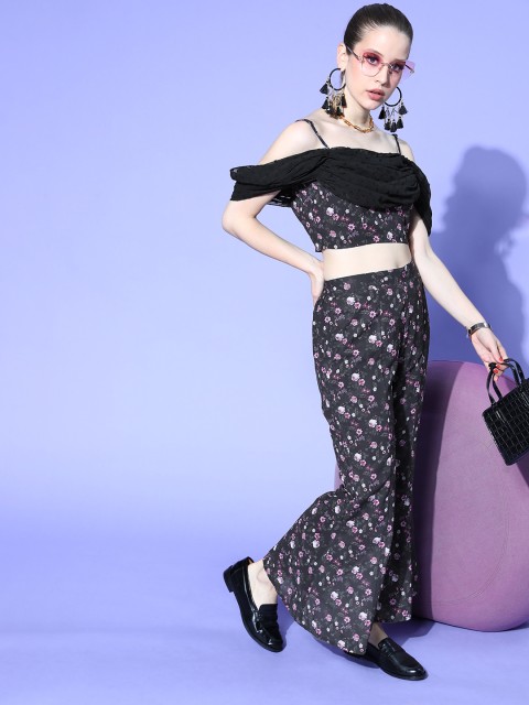 

PANIT Women Gorgeous Black Printed Top with Palazzos