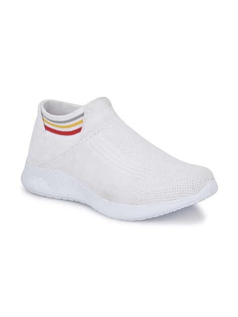 

Yuuki Men White Mesh Walking Non-Marking Shoes With Dry Tech Technology