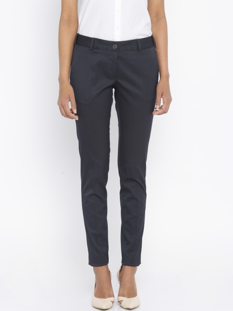 

Park Avenue Navy Self-Design Tapered Fit Formal Trousers, Navy blue