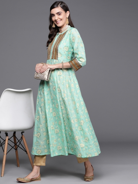 

PINKSKY Women Green Floral Printed Empire Kurta with Trousers