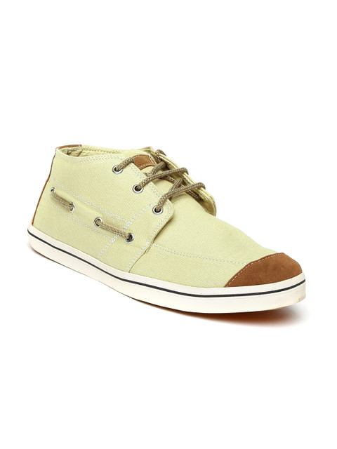 

Duke Men Beige Sneakers