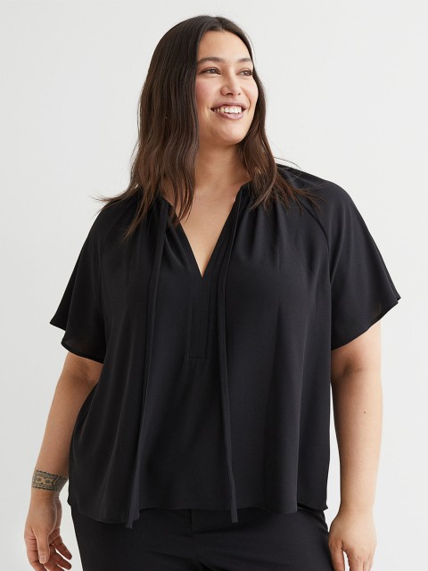

H&M Women Plus Size Black Solid Short-Sleeved Tie-Detail Blouse